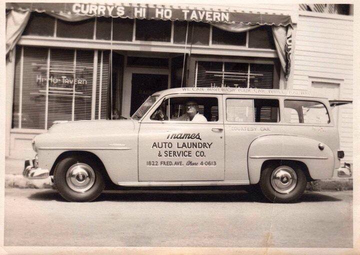 Old car outside of Hi-Ho Bar & Grill.